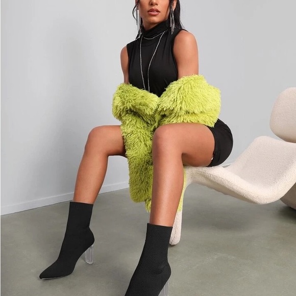 Stepping not tripping boots - Picture 2 of 5